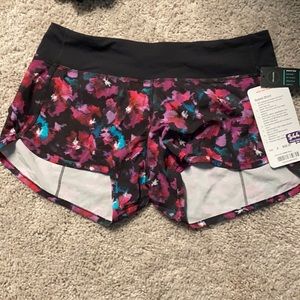 LULULEMON SPEED SHORTS